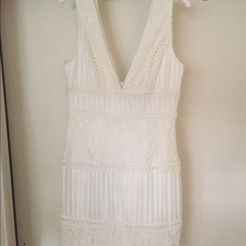 White lace mini summer dress - Picture 3 of 6